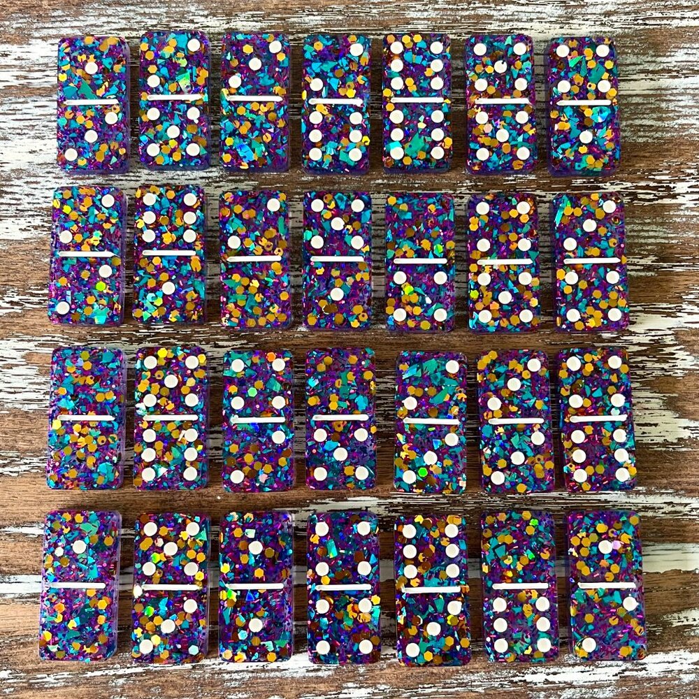 Dazzling Sparkle Glitter Resin Dominoes Game with Velvet Bag 28 pieces Glitter - Picture 6 of 10